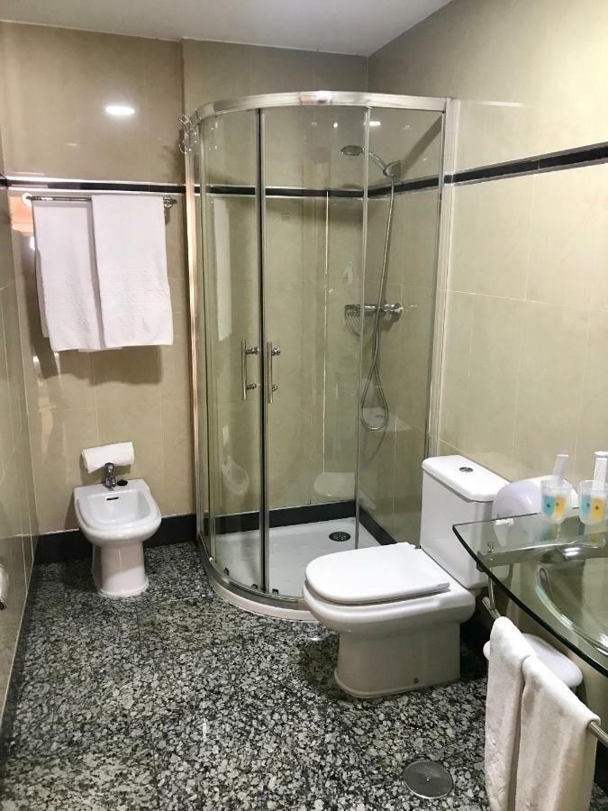 Hotel De Los Faroles Córdoba Eksteriør billede